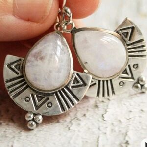 Silver and White Aztec Fan Teardrop Earrings